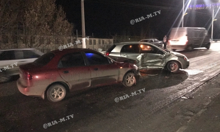 Стало известно о состоянии пострадавших в аварии на Новомелитопольском мосту
