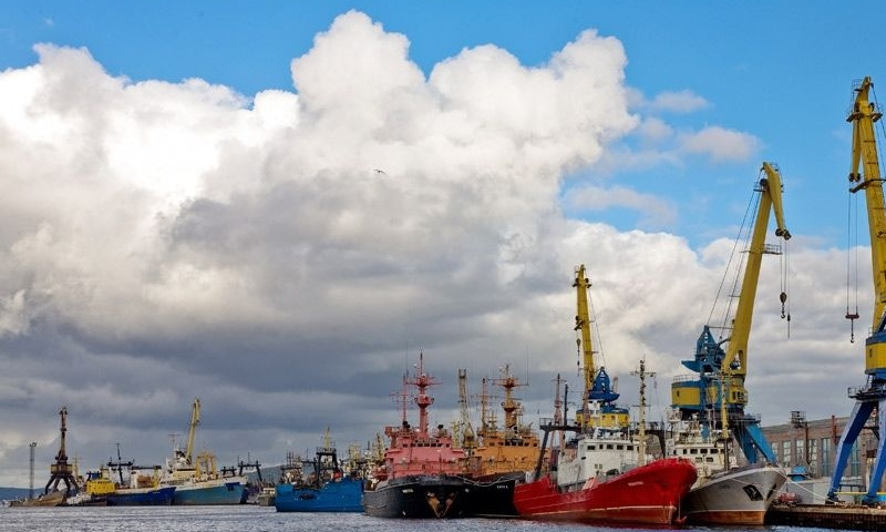 В Бердянском морском порту уволят 250 сотрудников