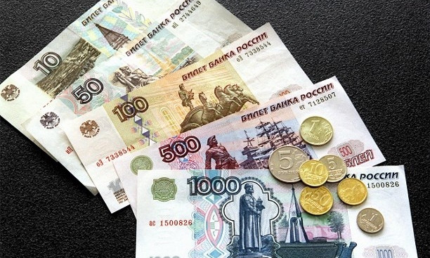 В Запорожье дают сдачу российскими монетами (ФОТО)