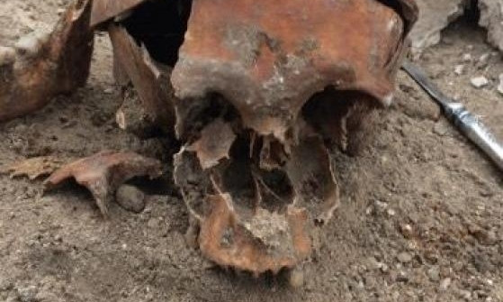 В центре Запорожья нашли человеческий скелет (ФОТО)