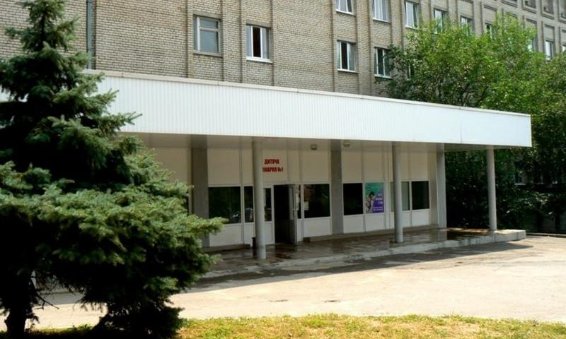 Инцидент в Запорожье: В детской больнице на ребенка упал умывальник (ФОТО)
