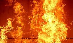 Масштабный пожар в студенческом общежитии Запорожья: удалось спасти полсотни человек
