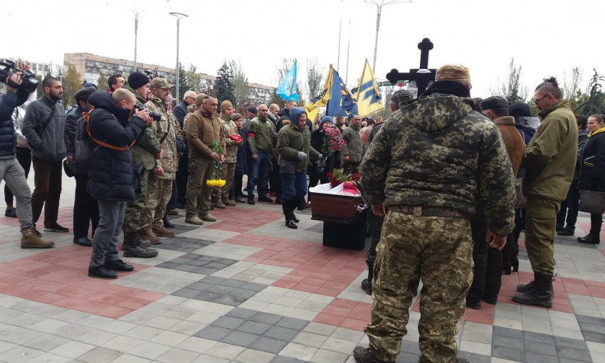 В Запорожье простились с грузином, погибшим за Украину (ФОТО)