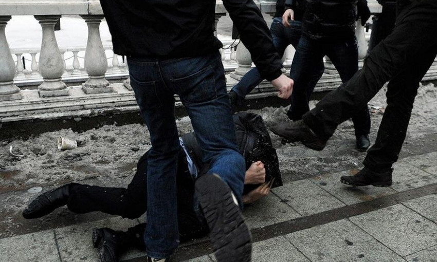 В Запорожье жестоко избили активиста "АвтоЕвроСилы" (ФОТО)