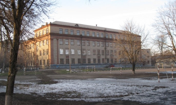Запорожские школы массово закрывают