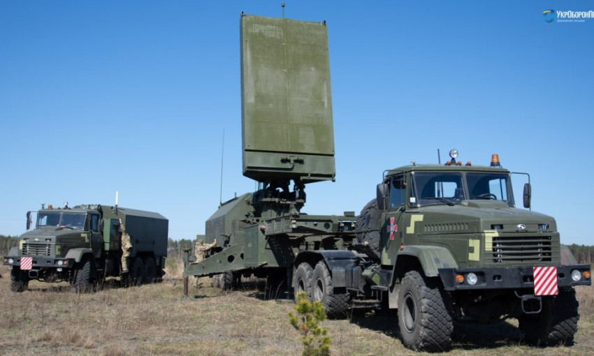На запорожском заводе "Искра" изготовили мощный радар для разведки (ВИДЕО)