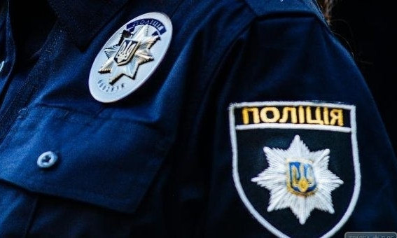 Запорожские полицейские устроили погоню за "Митсубиси" (ФОТО)