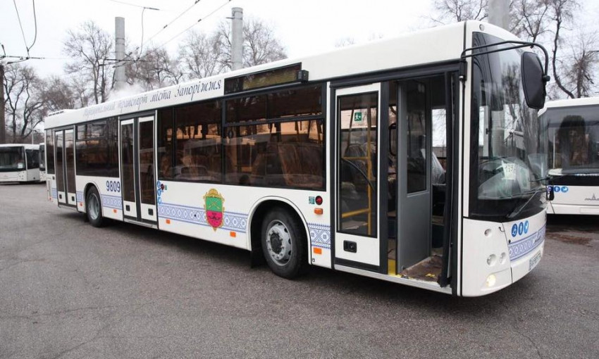 В Запорожье прибыли новые автобусы (ФОТО)