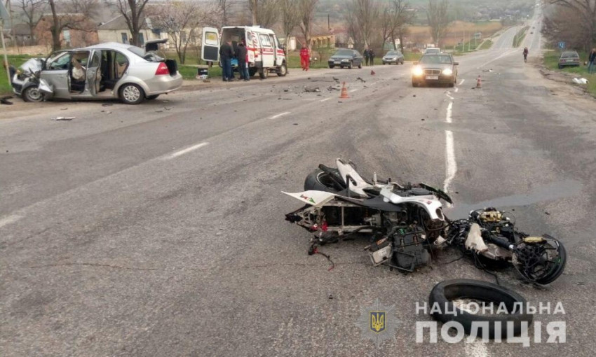 В полиции разыскивают свидетелей ДТП на запорожской трассе, где погиб мотоциклист (ФОТО)
